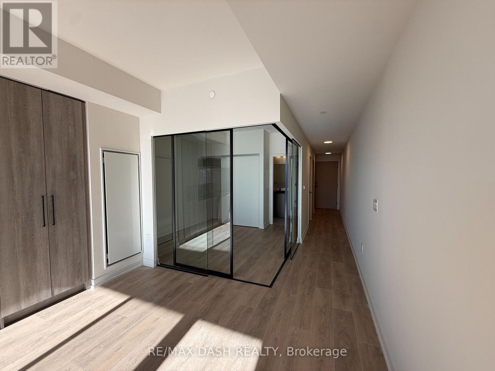 906 - 181 Sterling Road, Toronto (Dufferin Grove), Ontario  M6R 2B2 - Photo 25 - C12757540