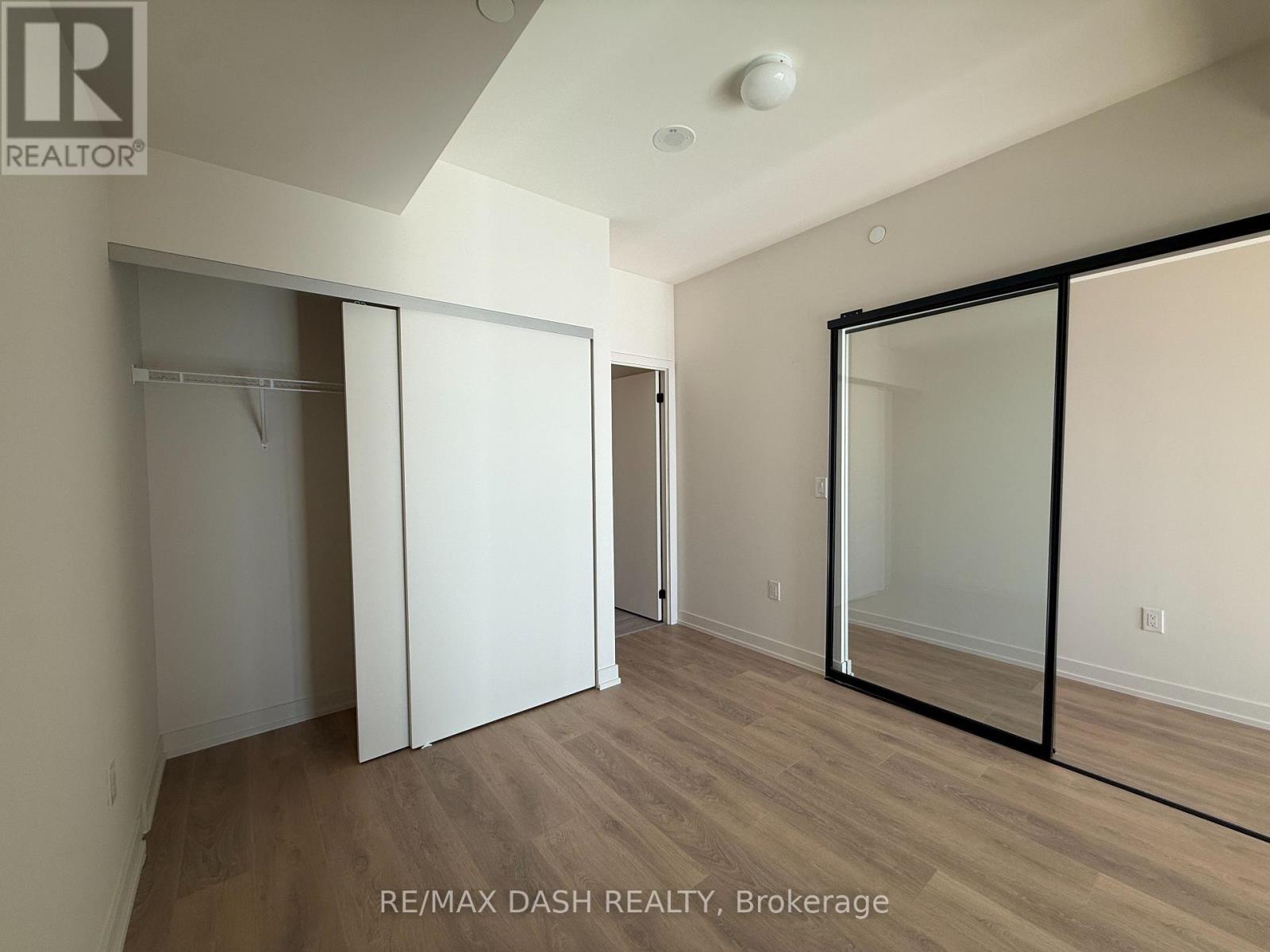 906 - 181 Sterling Road, Toronto (Dufferin Grove), Ontario  M6R 2B2 - Photo 17 - C12757540