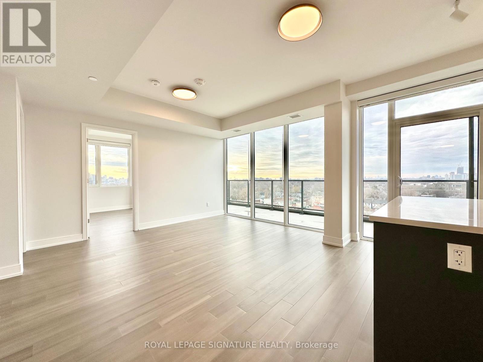 901 - 664 Spadina Avenue, Toronto (University), Ontario  M5S 0G4 - Photo 3 - C12757526