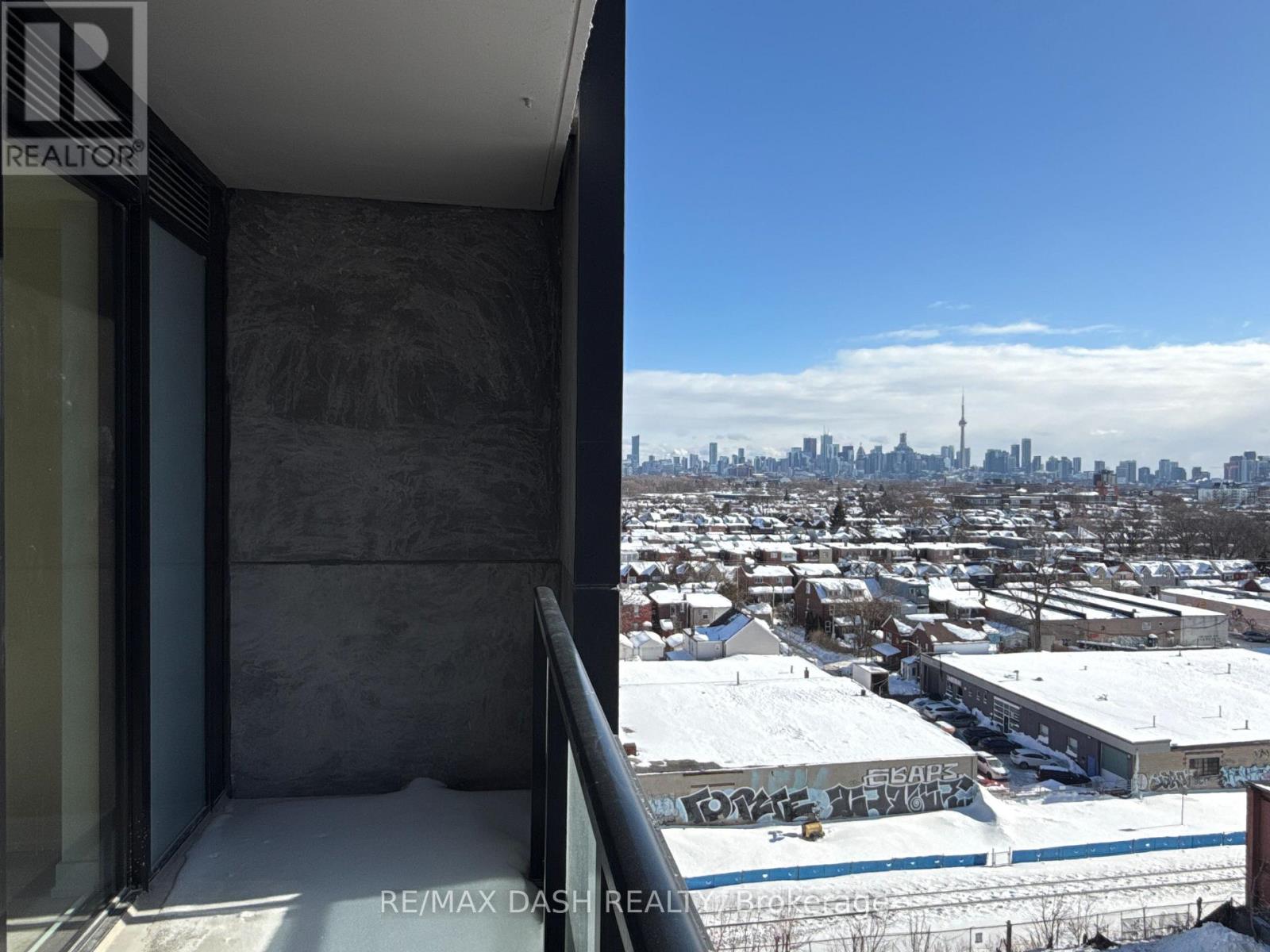 906 - 181 Sterling Road, Toronto (Dufferin Grove), Ontario  M6R 2B2 - Photo 32 - C12757540