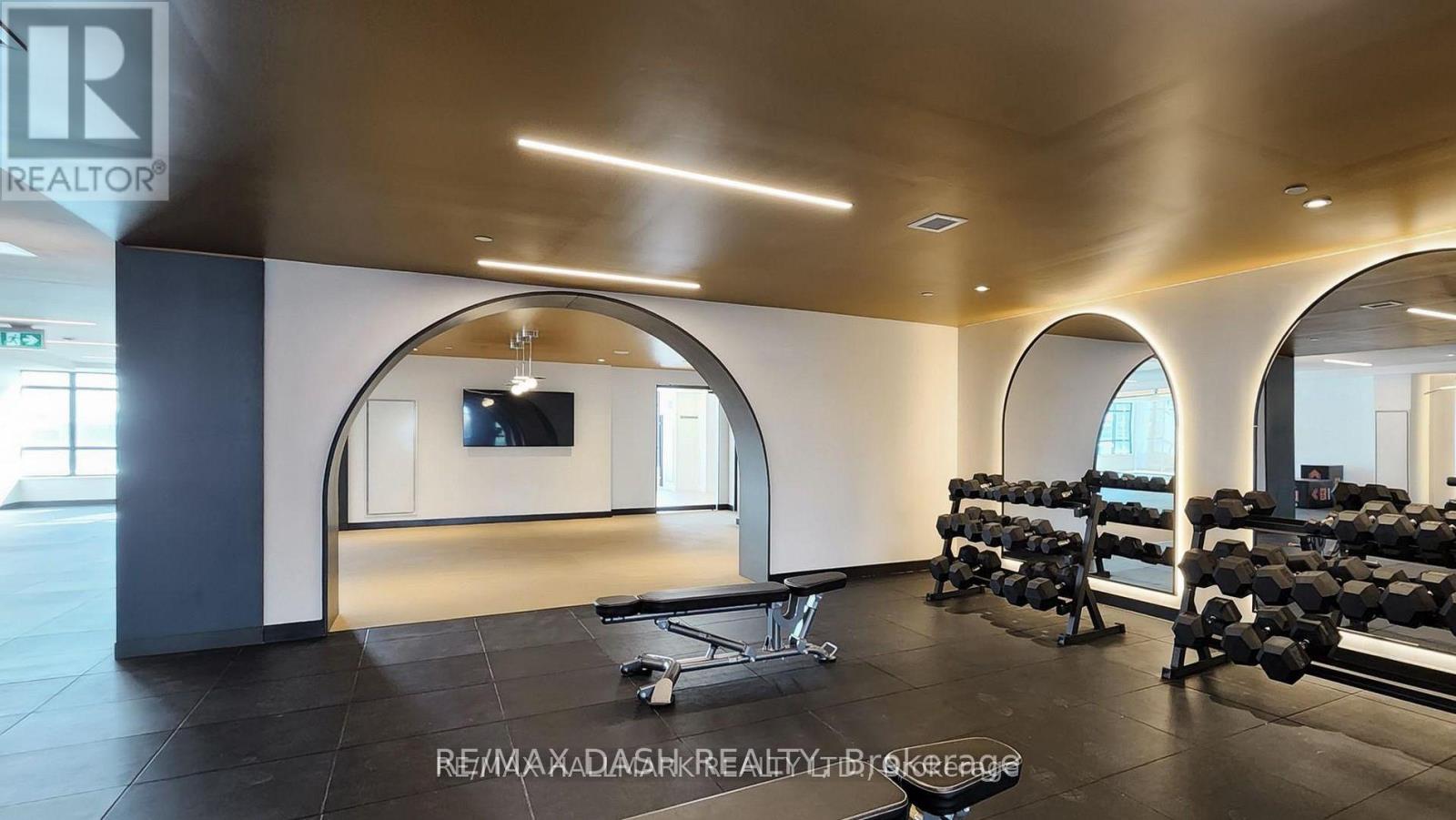 906 - 181 Sterling Road, Toronto (Dufferin Grove), Ontario  M6R 2B2 - Photo 44 - C12757540