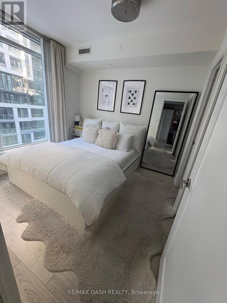 716 - 27 BATHURST STREET, toronto (waterfront communities), Ontario