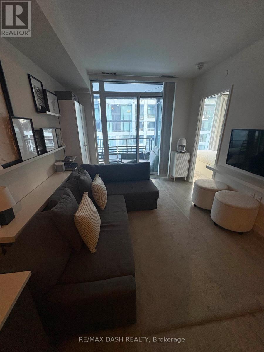 716 - 27 Bathurst Street, Toronto (Waterfront Communities), Ontario  M5V 2P1 - Photo 5 - C12757590