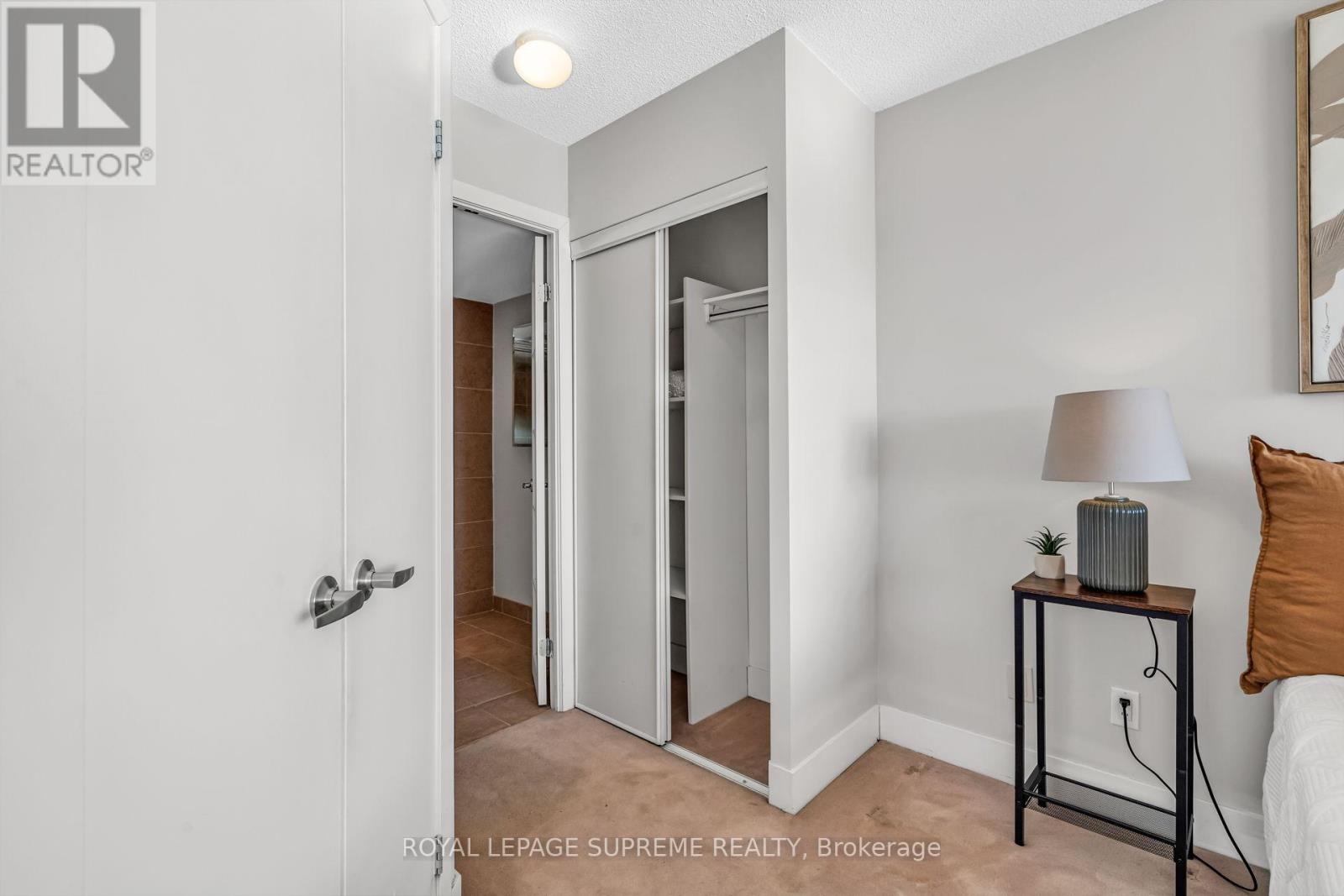 1226 - 550 Queens Quay W, Toronto, Ontario  M5V 3M8 - Photo 37 - C12757604