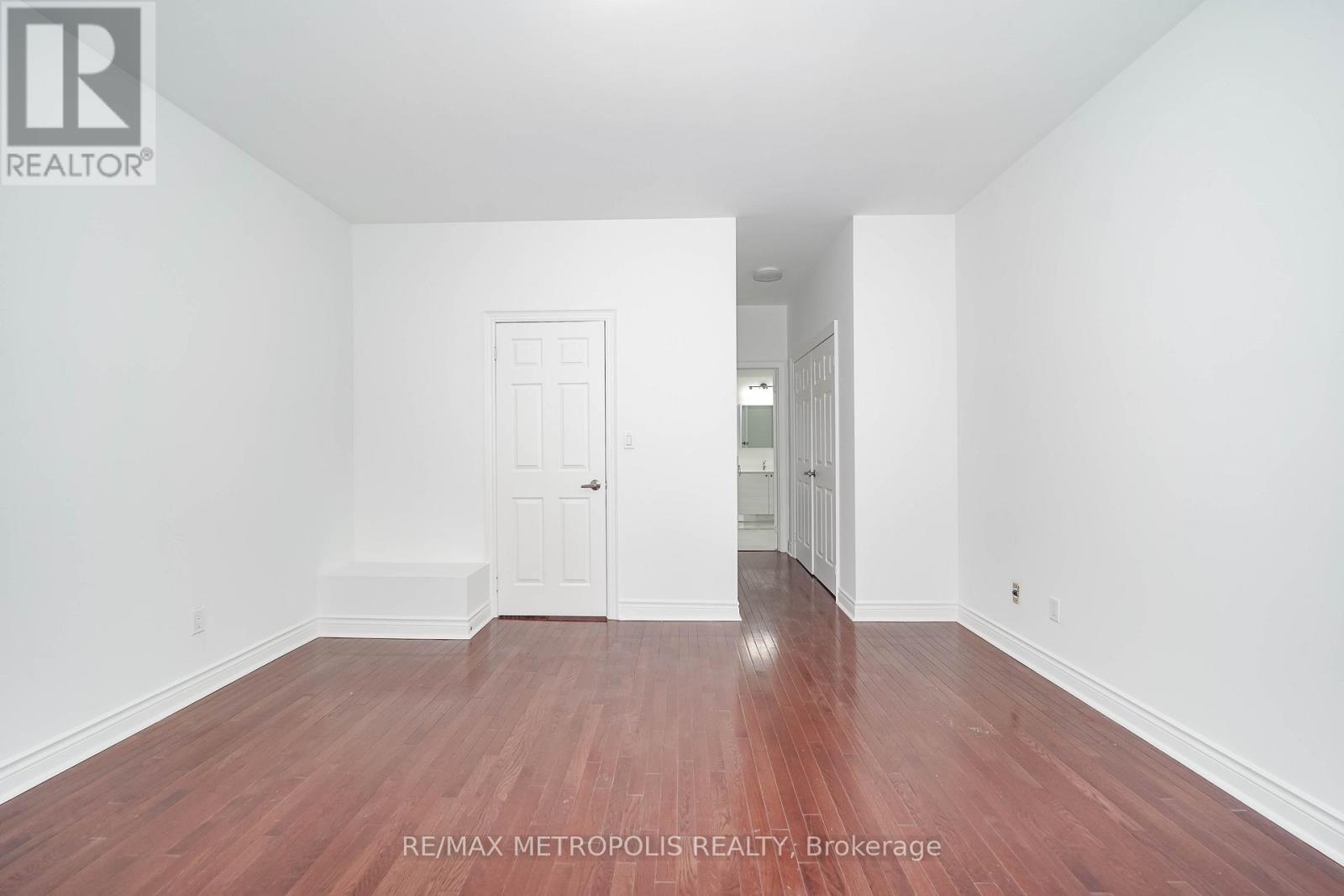 14 Luscombe Lane, Toronto, Ontario  M4Y 3B5 - Photo 24 - C12757698