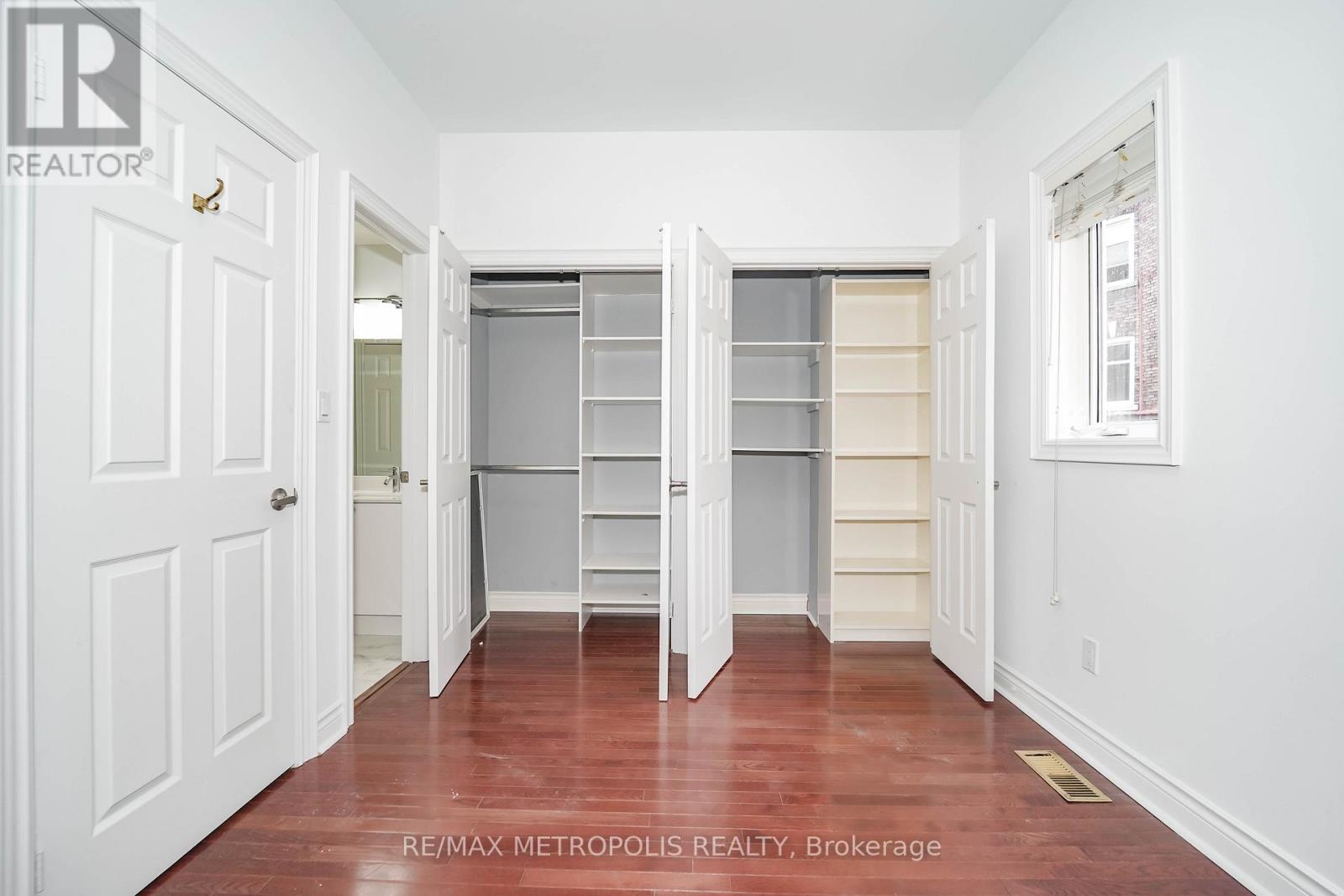 14 Luscombe Lane, Toronto, Ontario  M4Y 3B5 - Photo 18 - C12757698