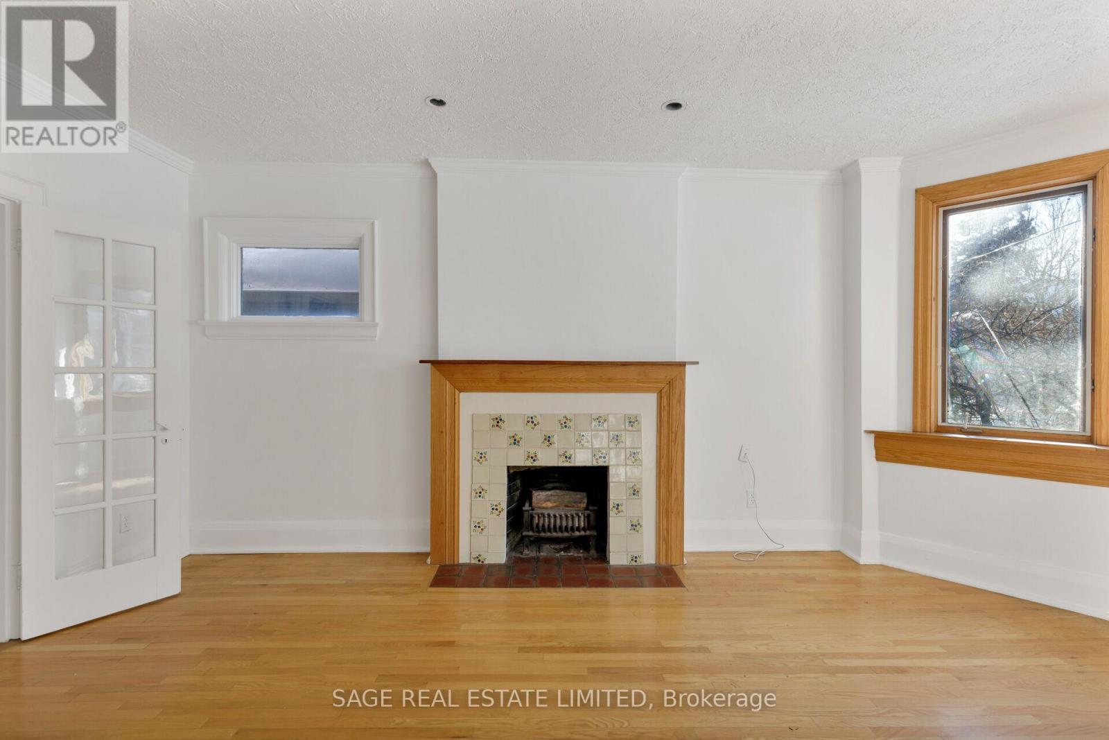 25 Wells Hill Avenue, Toronto (Casa Loma), Ontario  M5R 3A5 - Photo 6 - C12757520