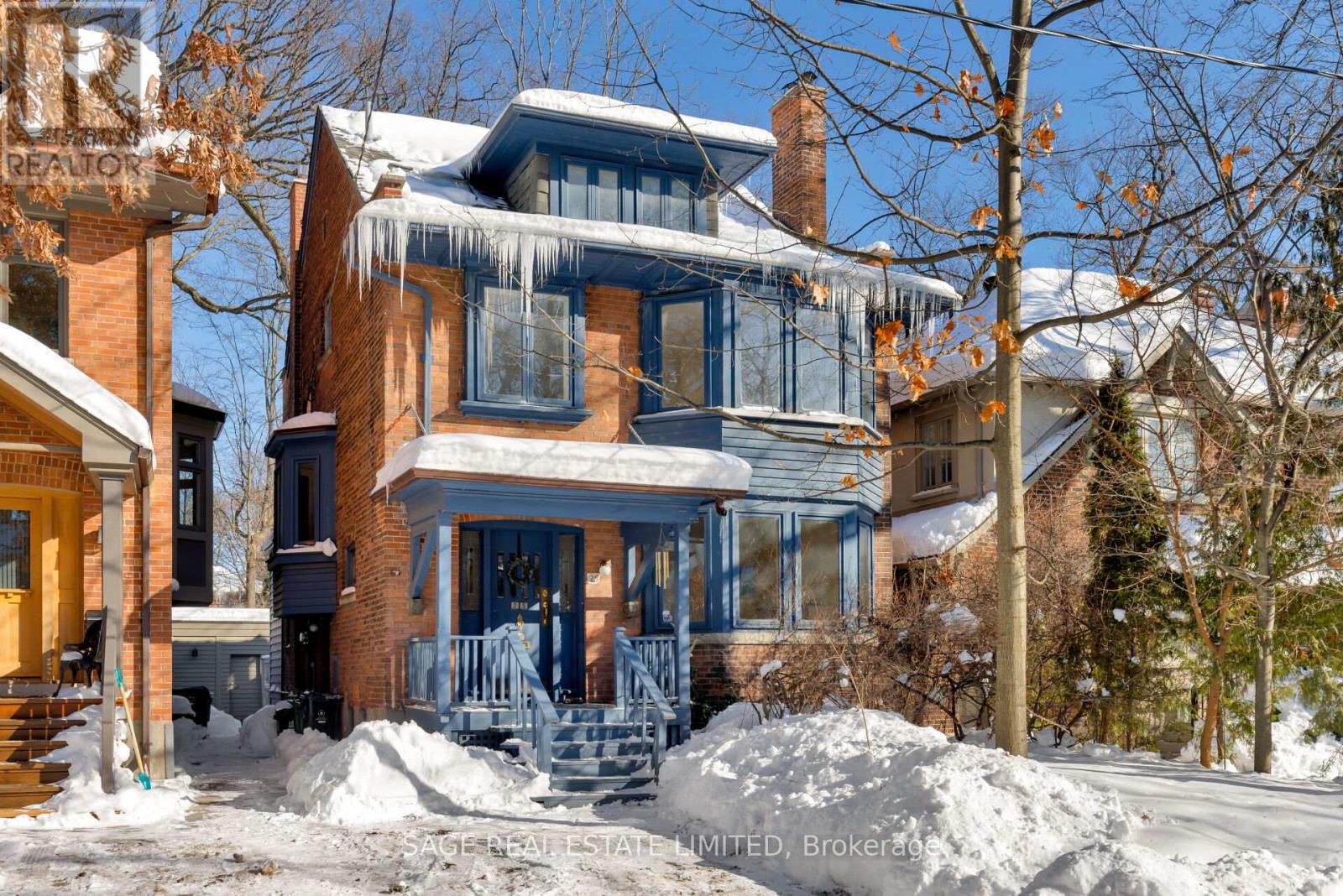 25 Wells Hill Avenue, Toronto (Casa Loma), Ontario  M5R 3A5 - Photo 2 - C12757520