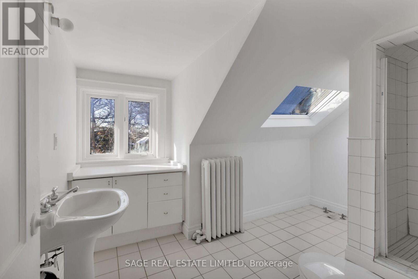 25 Wells Hill Avenue, Toronto (Casa Loma), Ontario  M5R 3A5 - Photo 45 - C12757520