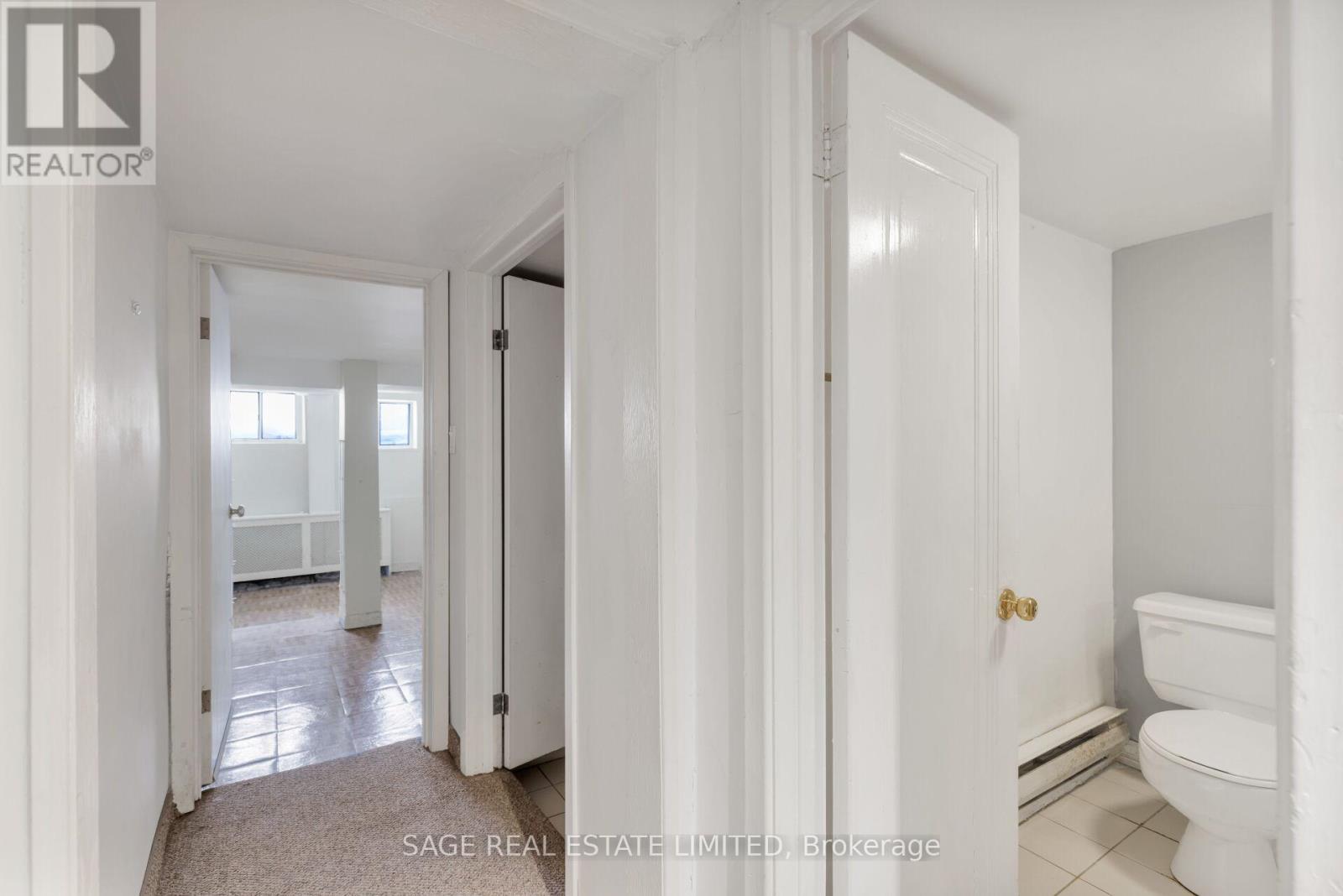 25 Wells Hill Avenue, Toronto (Casa Loma), Ontario  M5R 3A5 - Photo 48 - C12757520