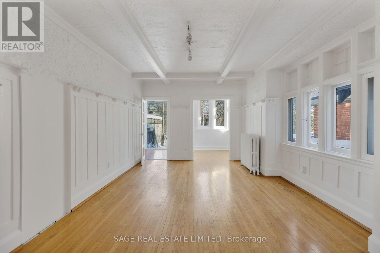 25 Wells Hill Avenue, Toronto (Casa Loma), Ontario  M5R 3A5 - Photo 8 - C12757520