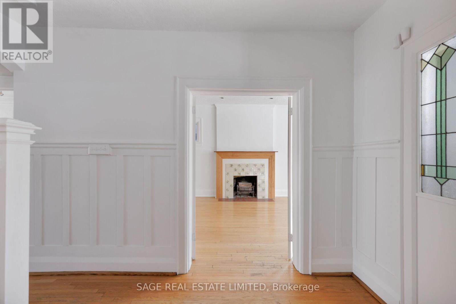 25 Wells Hill Avenue, Toronto (Casa Loma), Ontario  M5R 3A5 - Photo 5 - C12757520