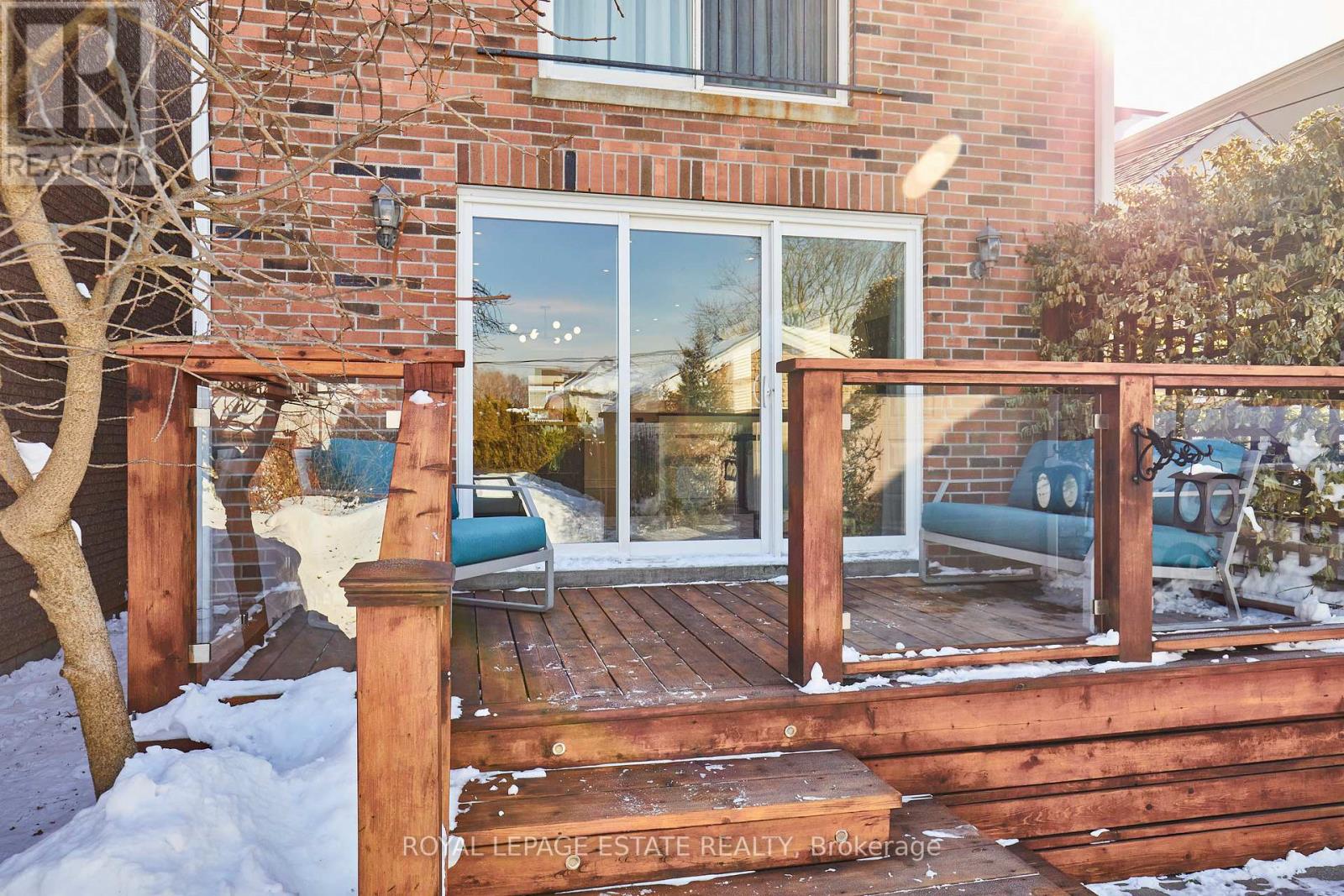 108 Barker Avenue, Toronto, Ontario  M4C 2N9 - Photo 26 - E12756608