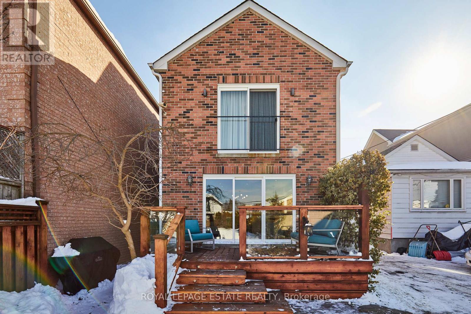 108 Barker Avenue, Toronto, Ontario  M4C 2N9 - Photo 25 - E12756608