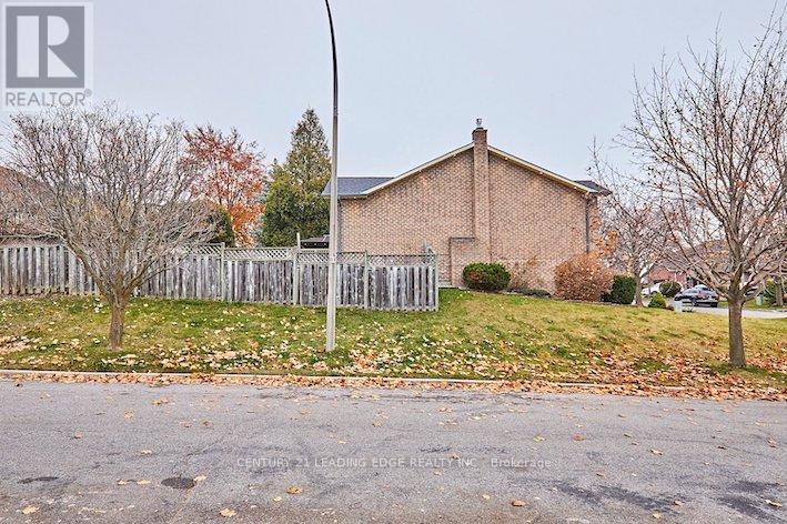 Main - 40 Waywell Street, Whitby, Ontario  L1N 8N9 - Photo 7 - E12756620