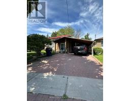 UPPER - 76 PANDORA CIRCLE, Toronto, Ontario