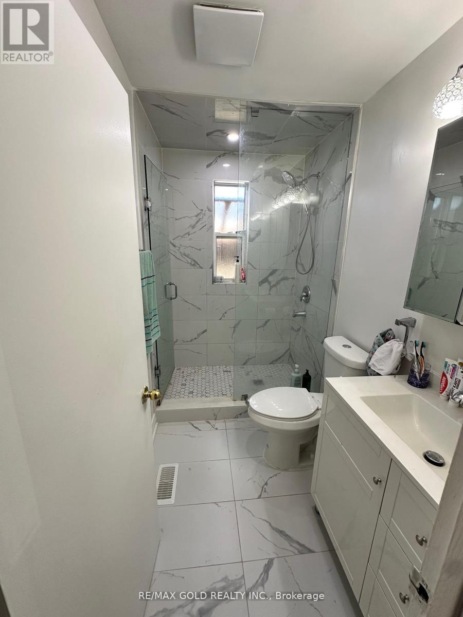 Upper - 76 Pandora Circle, Toronto, Ontario  M1H 1V7 - Photo 8 - E12756730