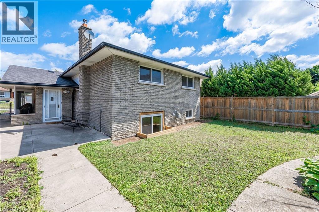 15 Valery Court Unit# Lower, Hamilton, Ontario  L9C 2W2 - Photo 14 - 40802780