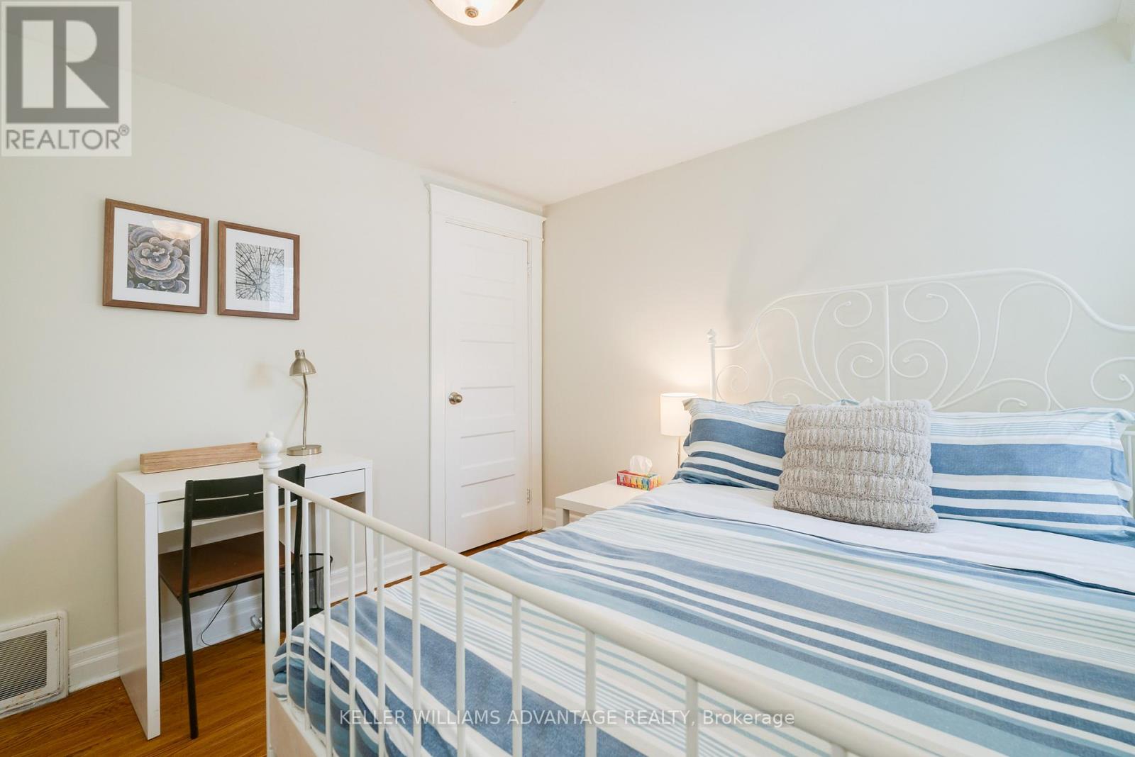 76 Sparkhall Avenue, Toronto, Ontario  M4K 1G6 - Photo 25 - E12756894