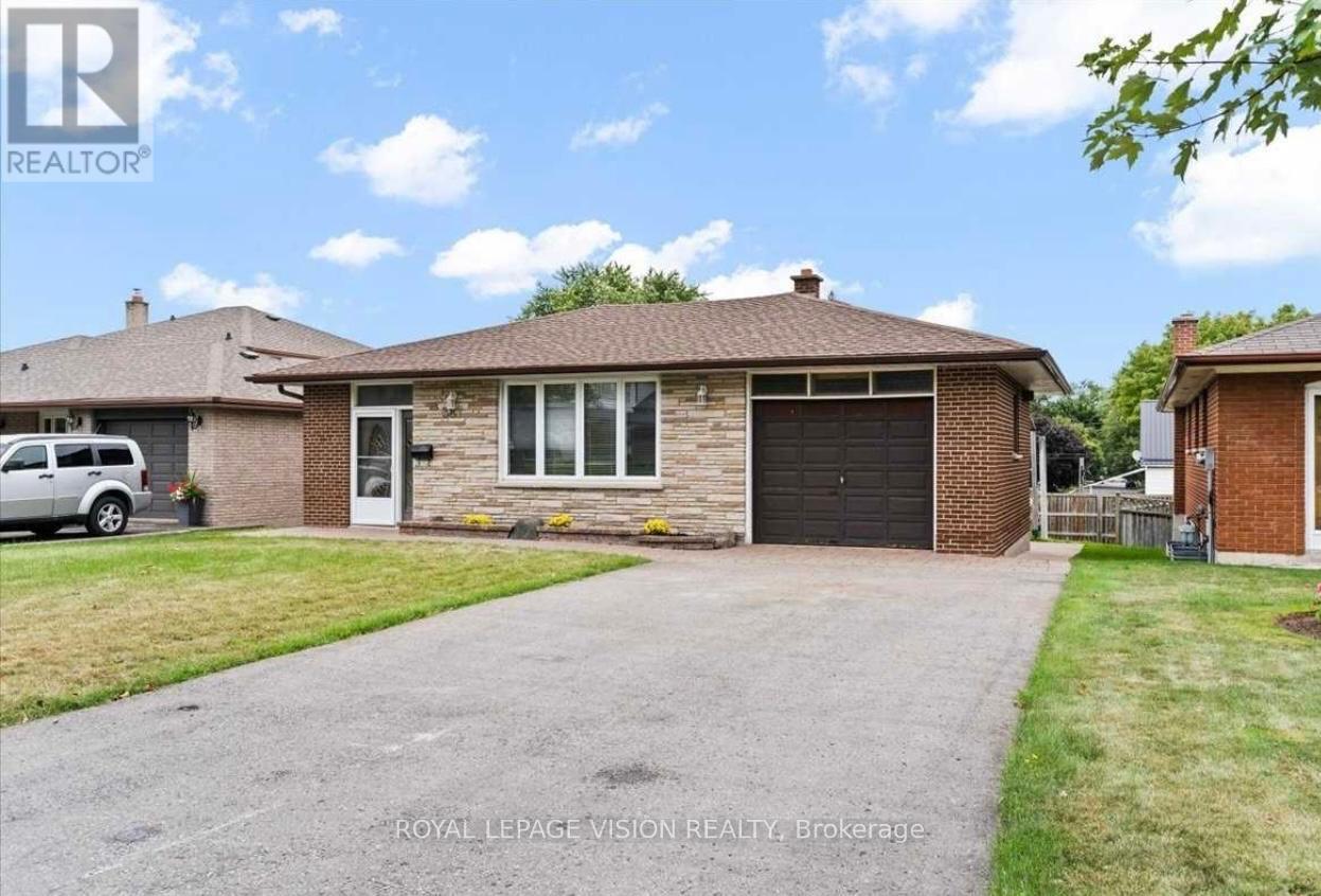 UPPER - 387 FAIRLAWN STREET, oshawa (mclaughlin), Ontario