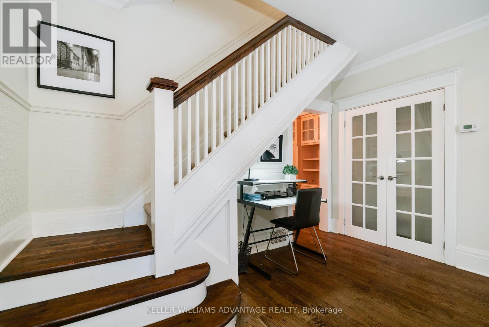 76 Sparkhall Avenue, Toronto, Ontario  M4K 1G6 - Photo 13 - E12756894