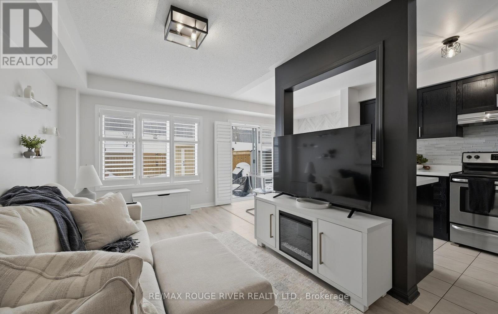 58 Autumn Harvest Road, Clarington, Ontario  L1C 0K7 - Photo 7 - E12757120