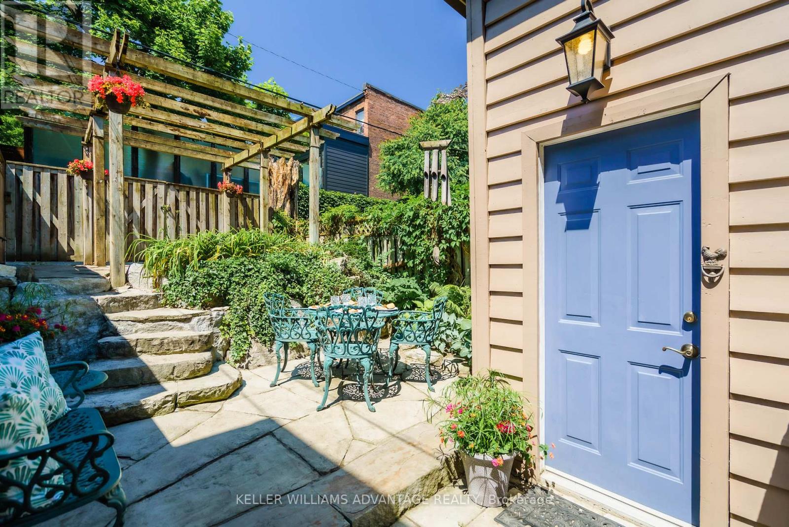 76 Sparkhall Avenue, Toronto, Ontario  M4K 1G6 - Photo 48 - E12756894