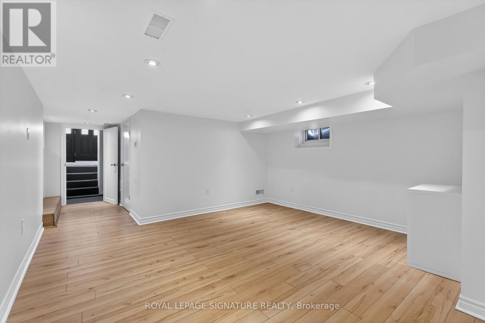 79 Pitt Avenue, Toronto (Clairlea-Birchmount), Ontario  M1L 2R5 - Photo 25 - E12757374