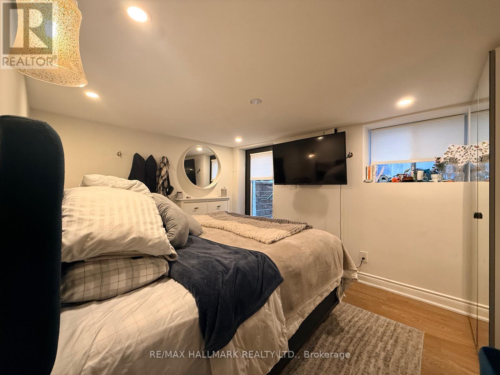 A - 1381 Queen Street E, Toronto, Ontario  M4L 1C7 - Photo 5 - E12757366