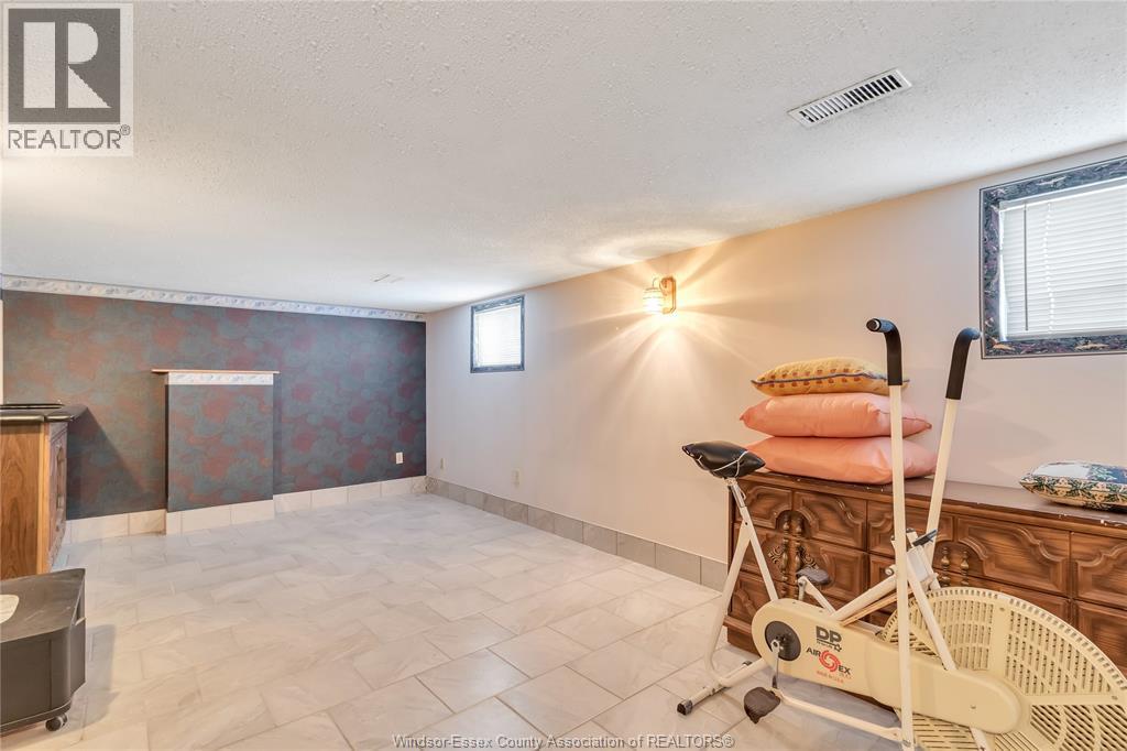 903 Grand Marais, Windsor, Ontario  N8X 3M9 - Photo 25 - 26002585