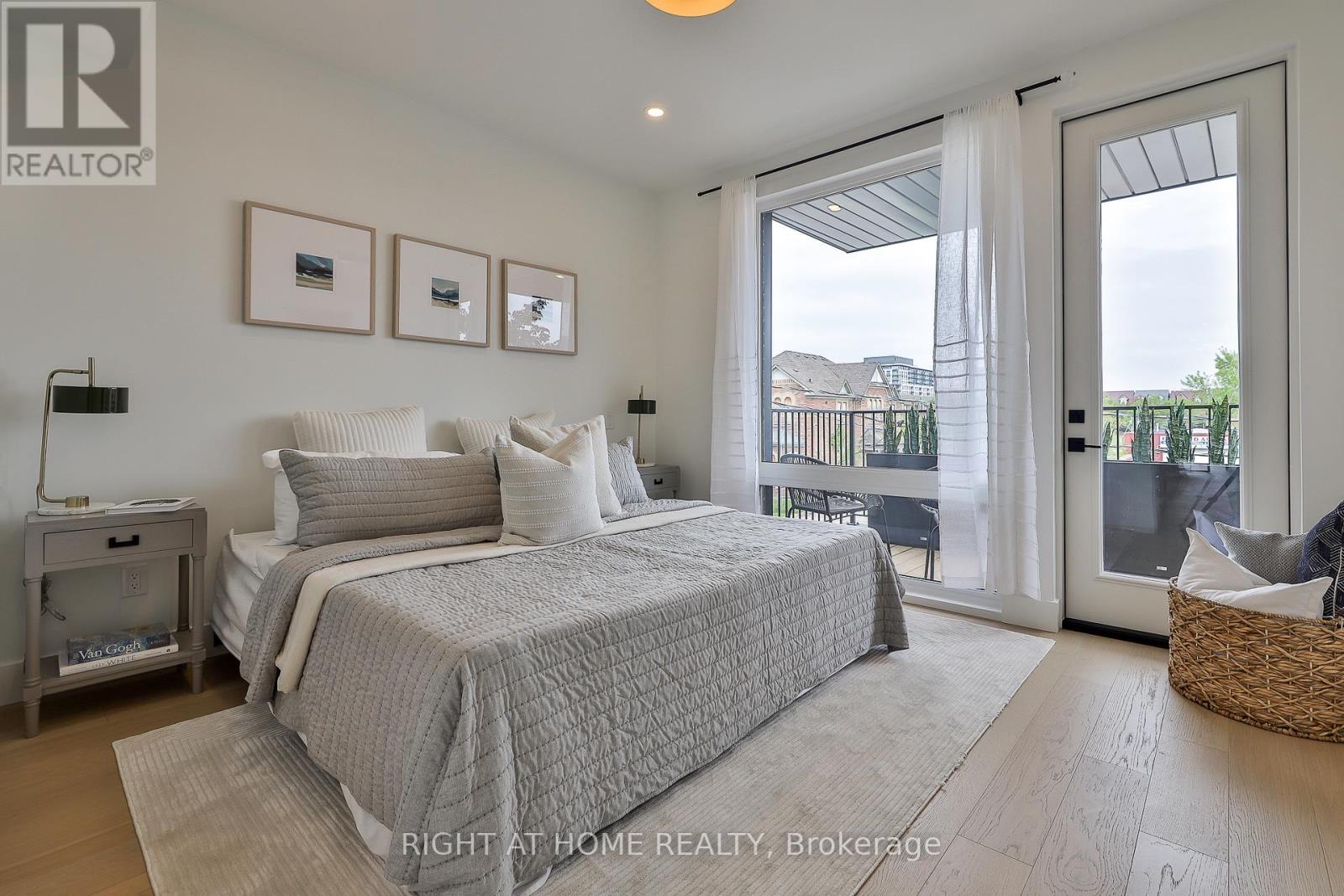 Centre - 2343 Gerrard Street E, Toronto, Ontario  M4E 2E6 - Photo 12 - E12757556