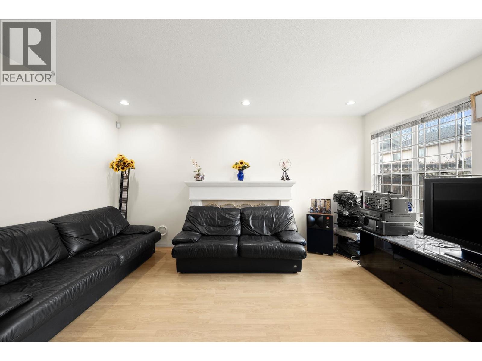 3606 Mckay Drive, Richmond, British Columbia  V6X 3R7 - Photo 5 - R3086445