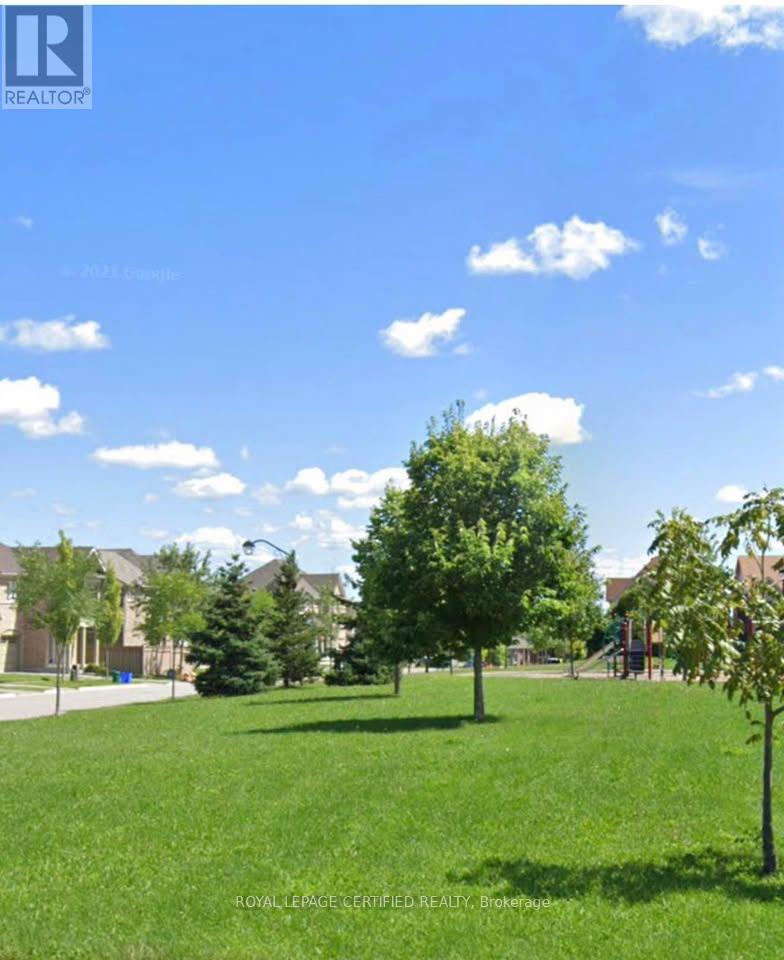 6 Camill Avenue, Ajax (Northeast Ajax), Ontario  L1Z 0J9 - Photo 11 - E12757856