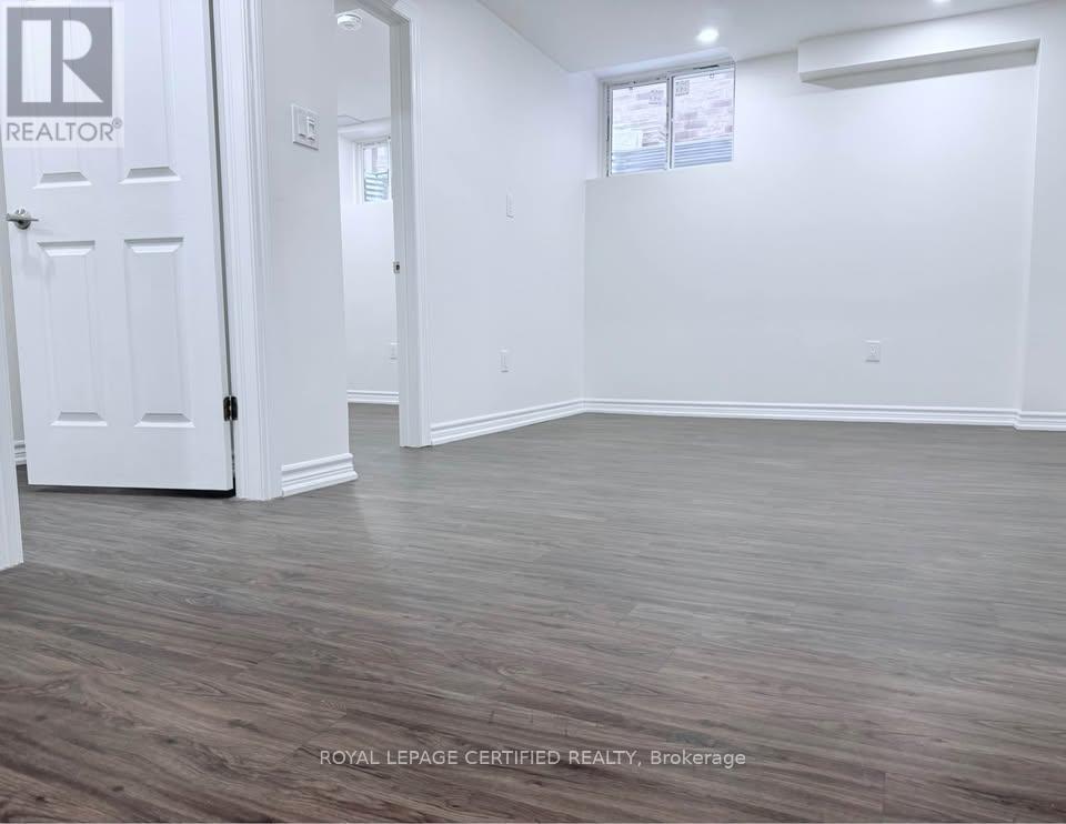 6 Camill Avenue, Ajax (Northeast Ajax), Ontario  L1Z 0J9 - Photo 5 - E12757856