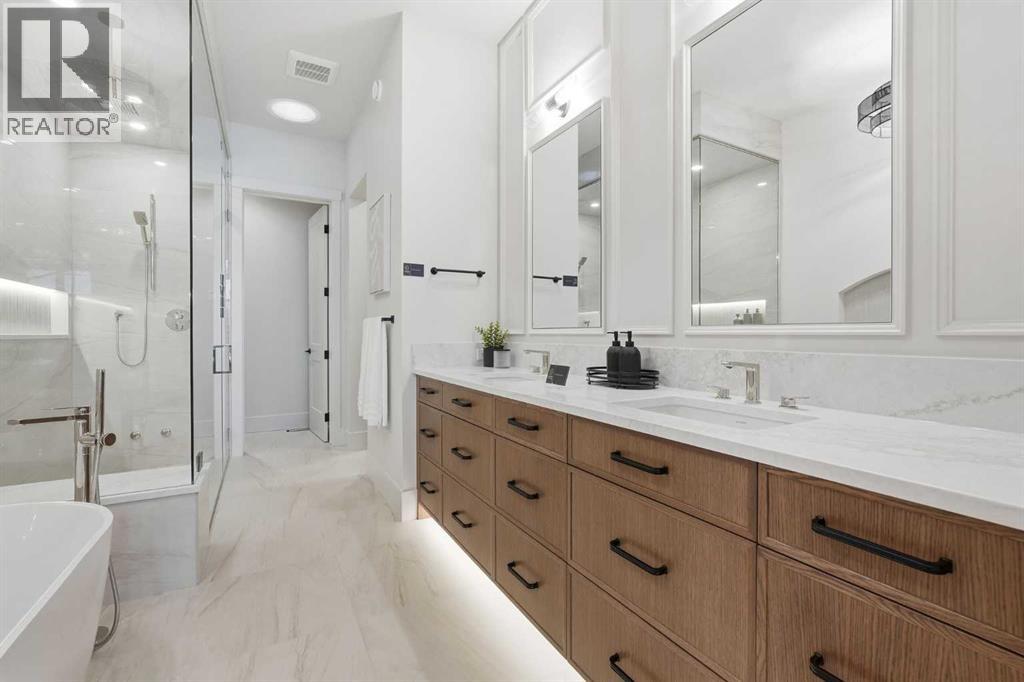 745 Serenity Bend, Heritage Pointe, Alberta  T1S 3X3 - Photo 21 - A2282323