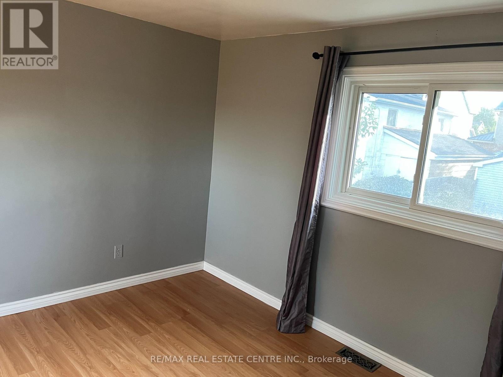 289 King Street N, New Tecumseth, Ontario  L9R 1N3 - Photo 7 - N12582212