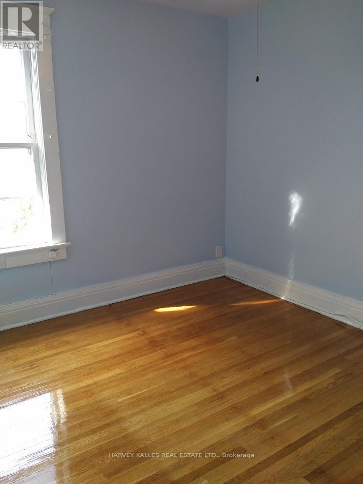 Upper - 885 Davenport Road, Toronto, Ontario  M6G 2B4 - Photo 5 - C12758000