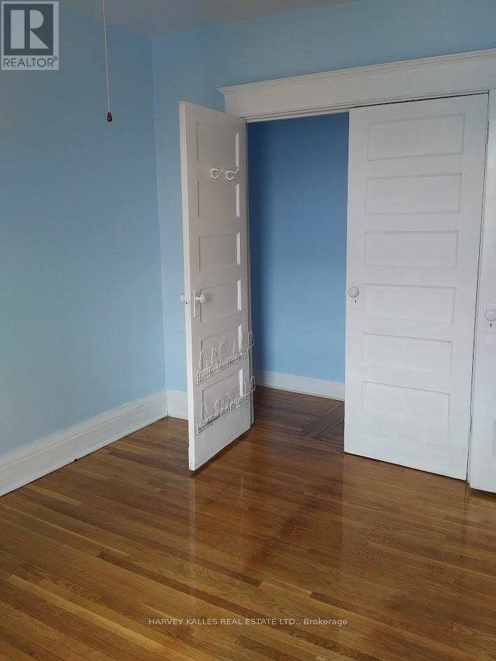 Upper - 885 Davenport Road, Toronto, Ontario  M6G 2B4 - Photo 6 - C12758000