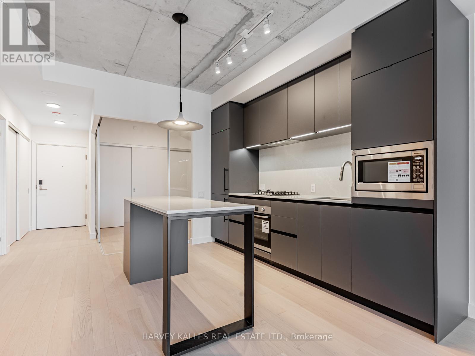 303 - 1720 Bayview Avenue, Toronto, Ontario  M4G 0E5 - Photo 10 - C12758026