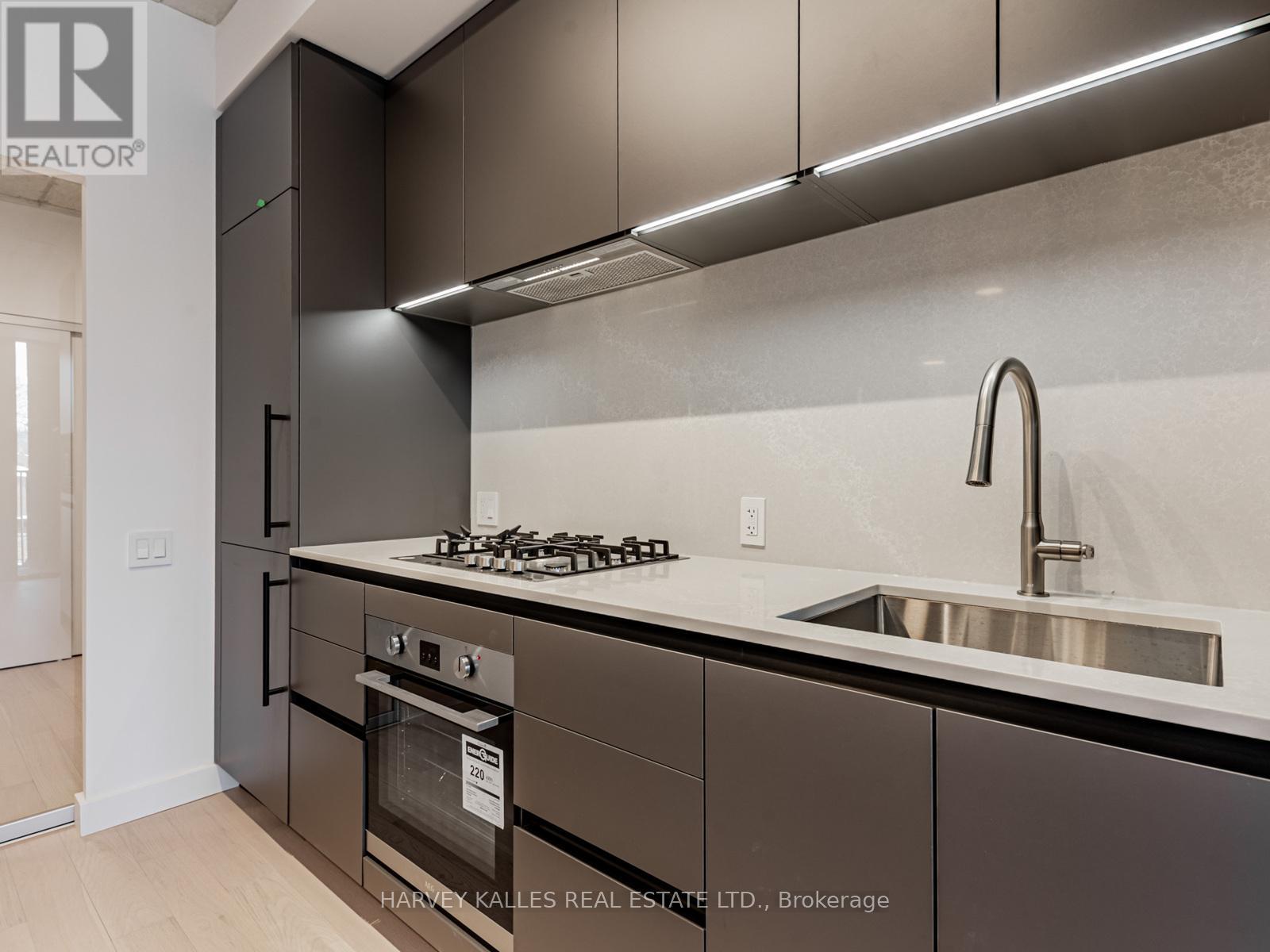 303 - 1720 Bayview Avenue, Toronto, Ontario  M4G 0E5 - Photo 13 - C12758026