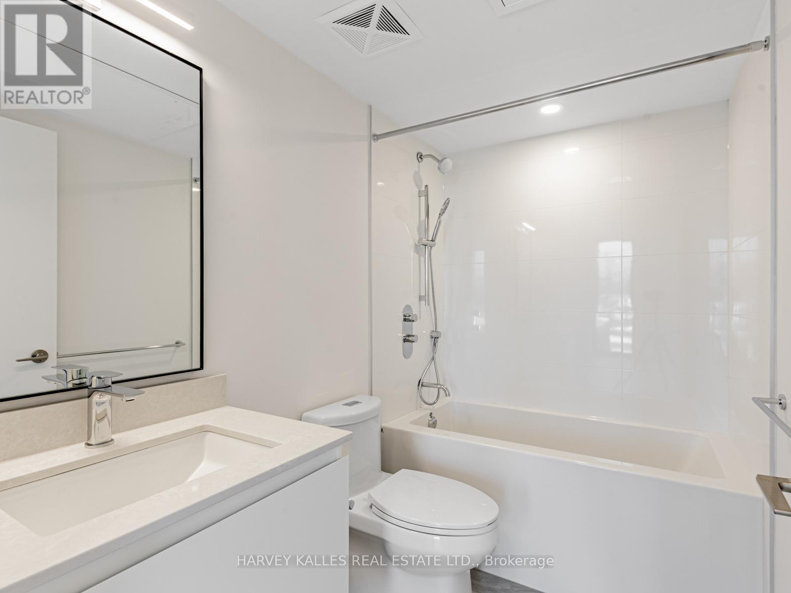 303 - 1720 Bayview Avenue, Toronto, Ontario  M4G 0E5 - Photo 22 - C12758026