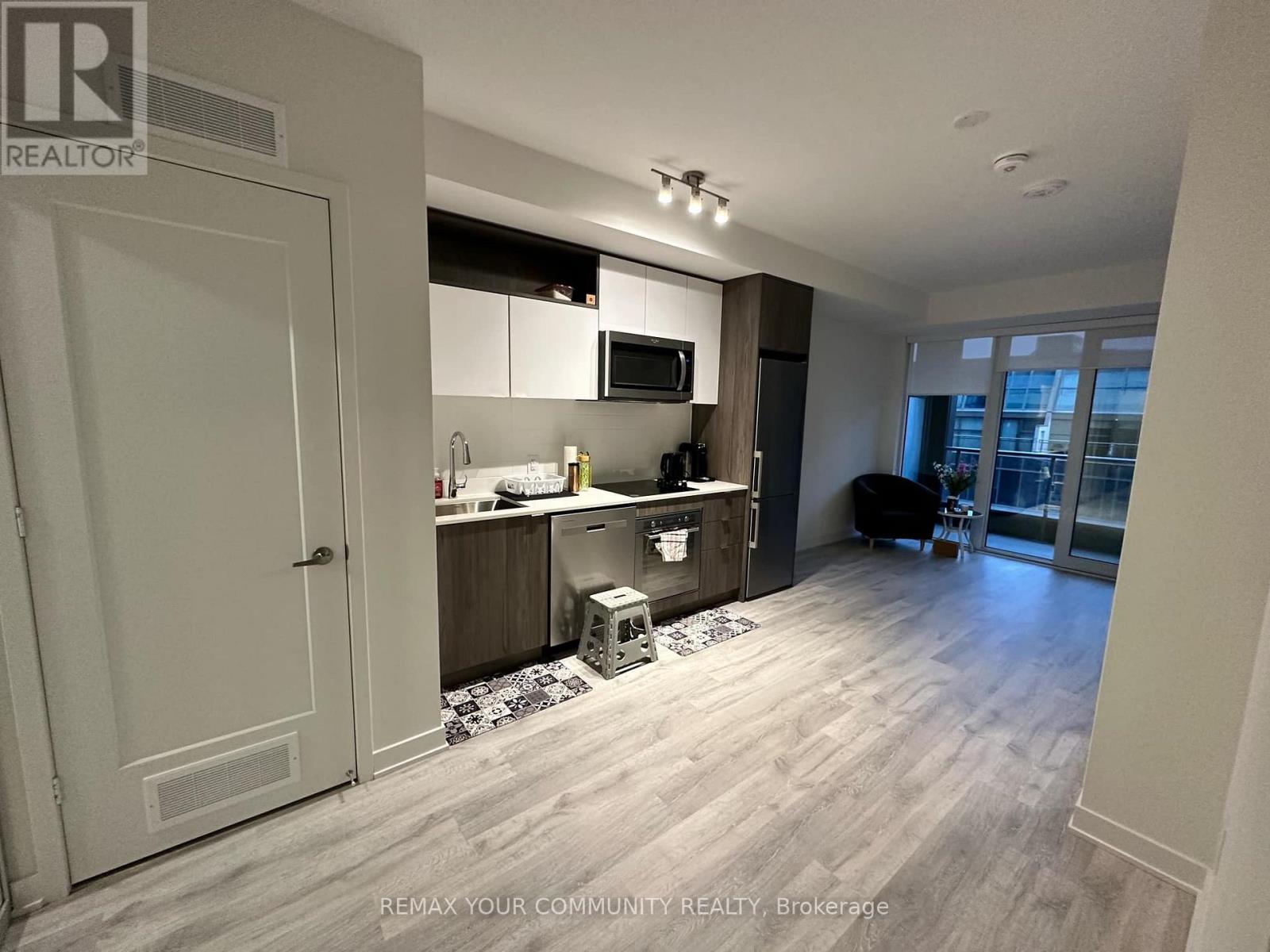 718 - 60 Princess Street, Toronto, Ontario  M5A 2C7 - Photo 2 - C12758028