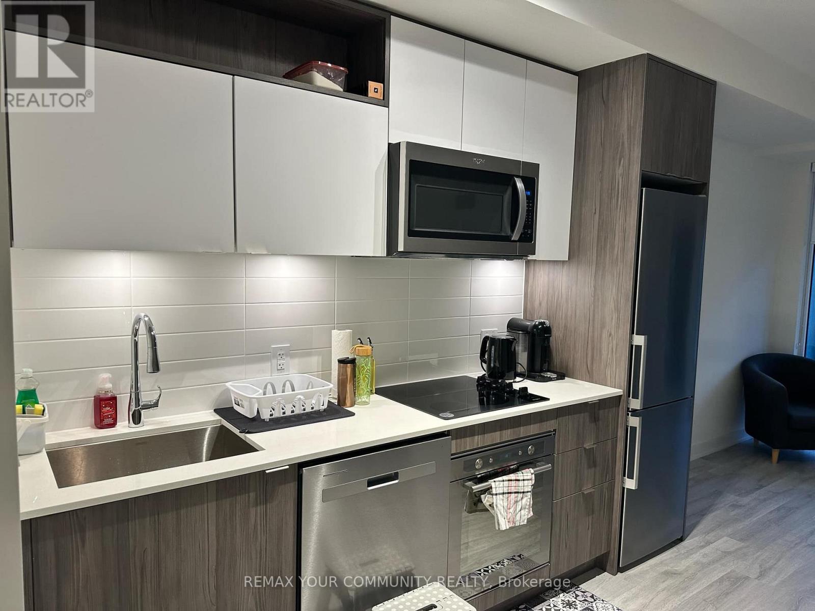 718 - 60 Princess Street, Toronto, Ontario  M5A 2C7 - Photo 3 - C12758028