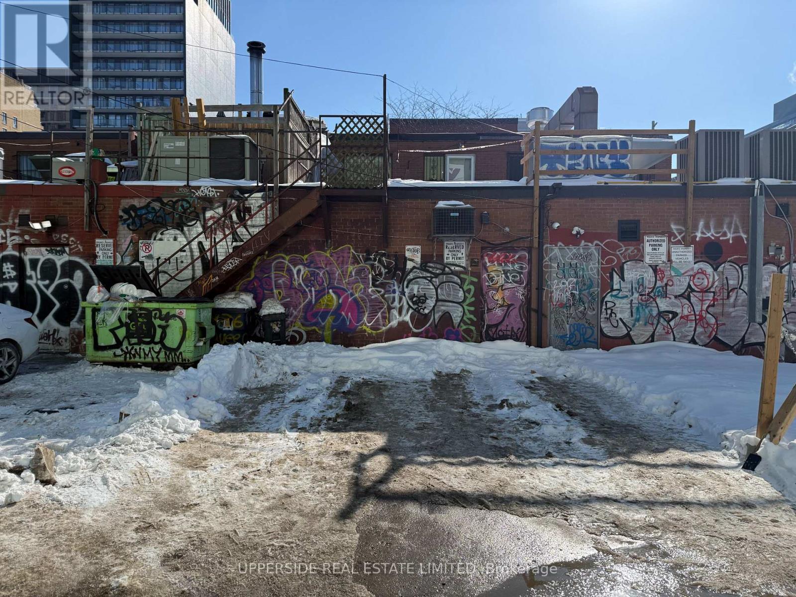 Upper - 428 Queen Street W, Toronto, Ontario  M5V 2A7 - Photo 11 - C12758036