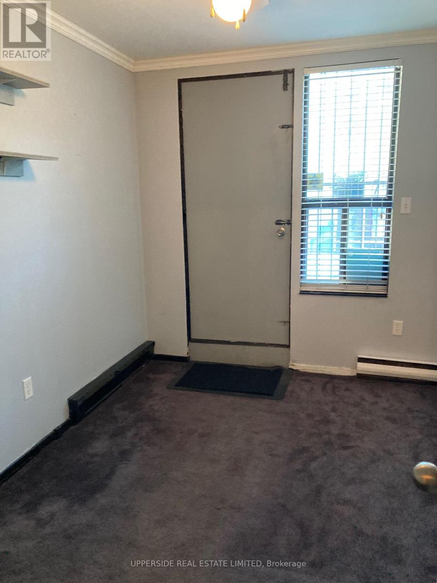 Upper - 428 Queen Street W, Toronto, Ontario  M5V 2A7 - Photo 2 - C12758036