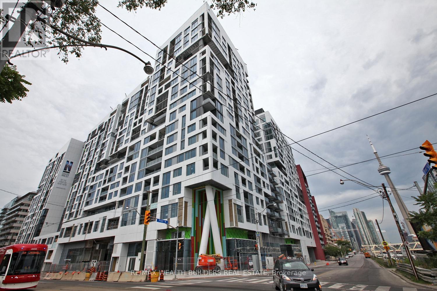 504W - 27 BATHURST STREET, Toronto, Ontario