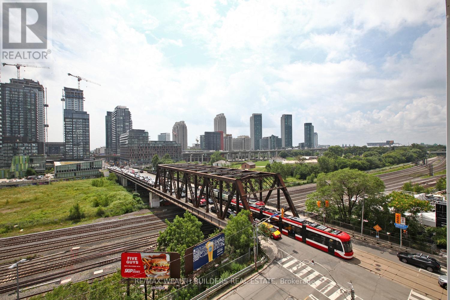 504w - 27 Bathurst Street, Toronto, Ontario  M5V 1C1 - Photo 32 - C12758084