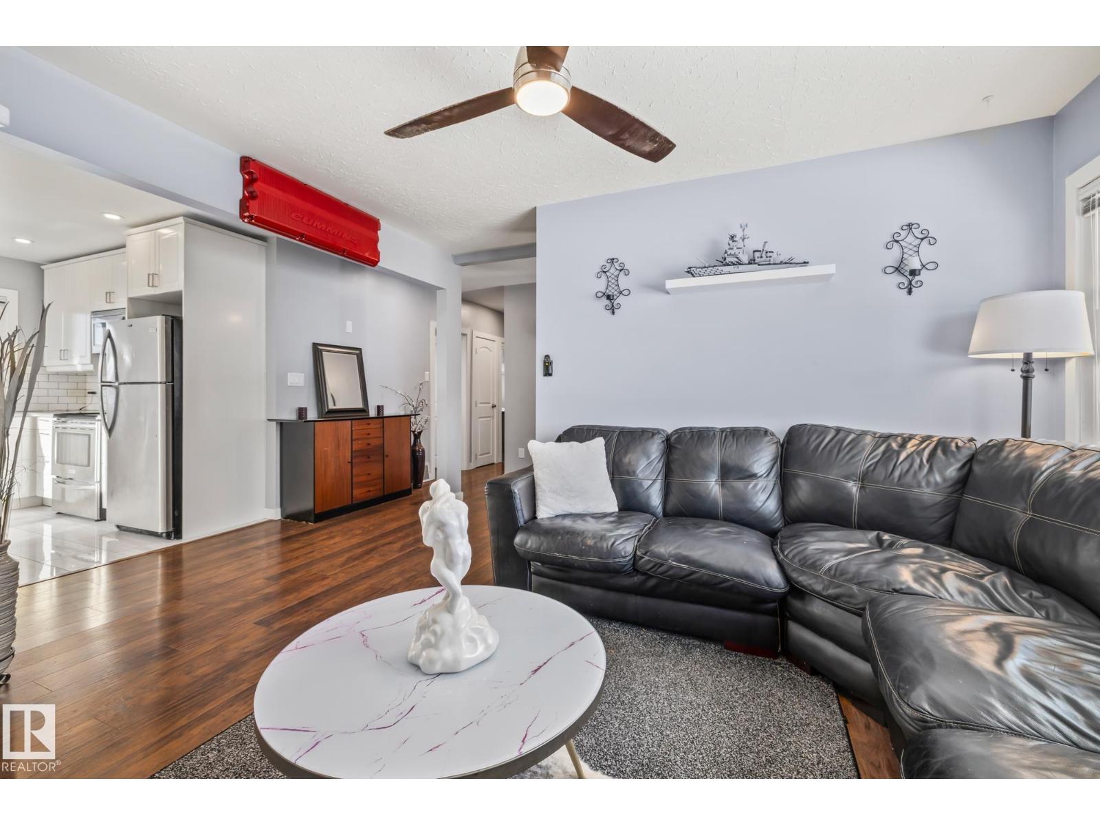 13608 137 St Nw, Edmonton, Alberta  T5L 2B3 - Photo 4 - E4472189