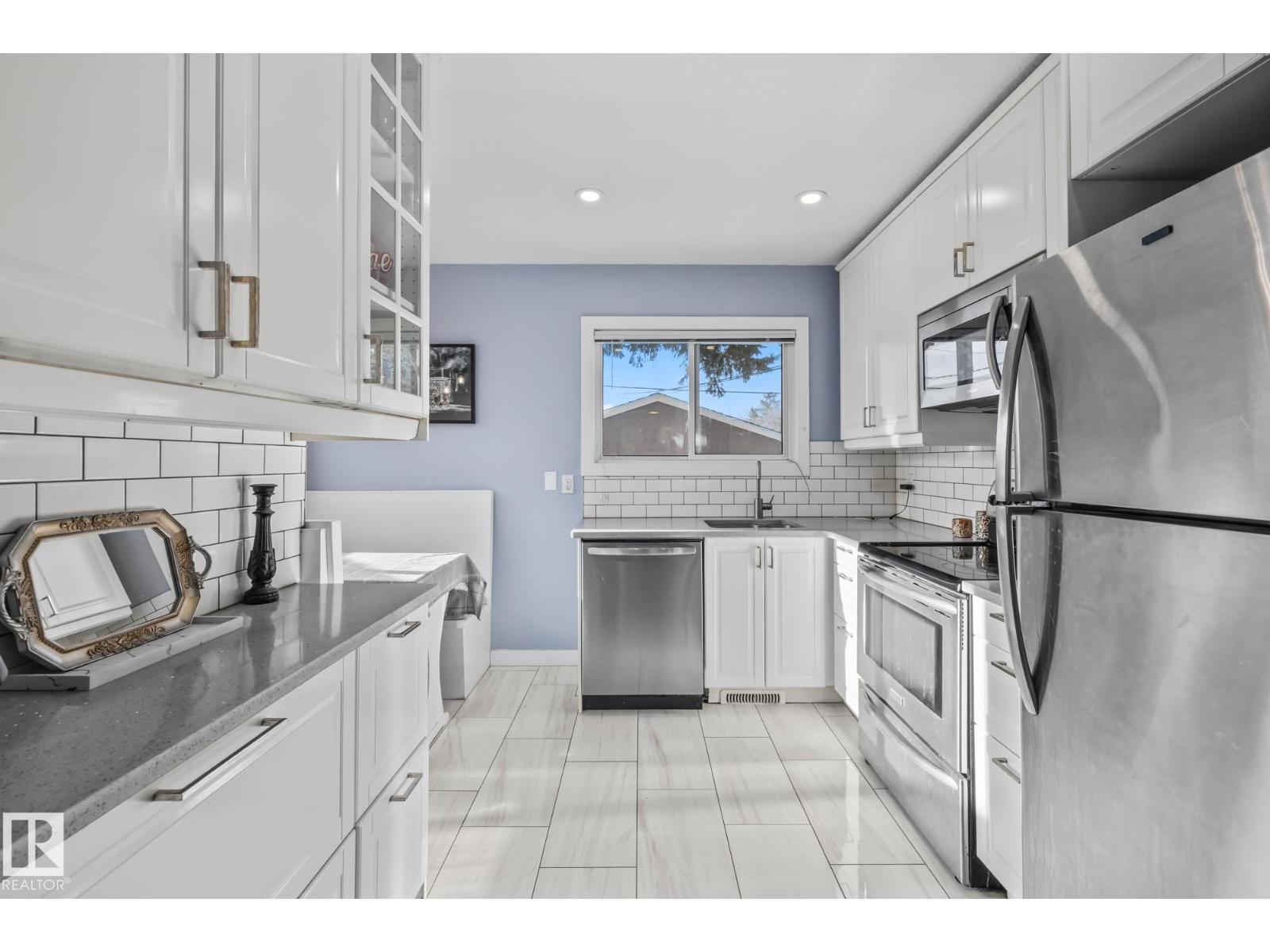 13608 137 St Nw, Edmonton, Alberta  T5L 2B3 - Photo 7 - E4472189