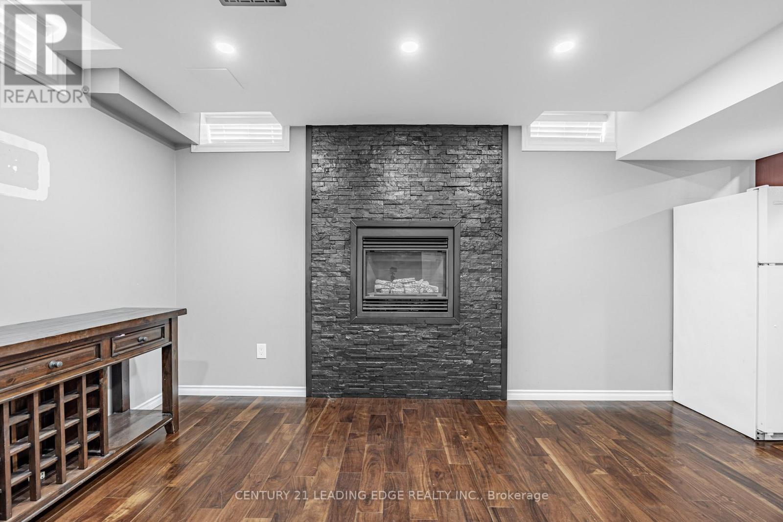 Lower - 98 Erskine Drive, Clarington, Ontario  L1B 1G9 - Photo 9 - E12757962